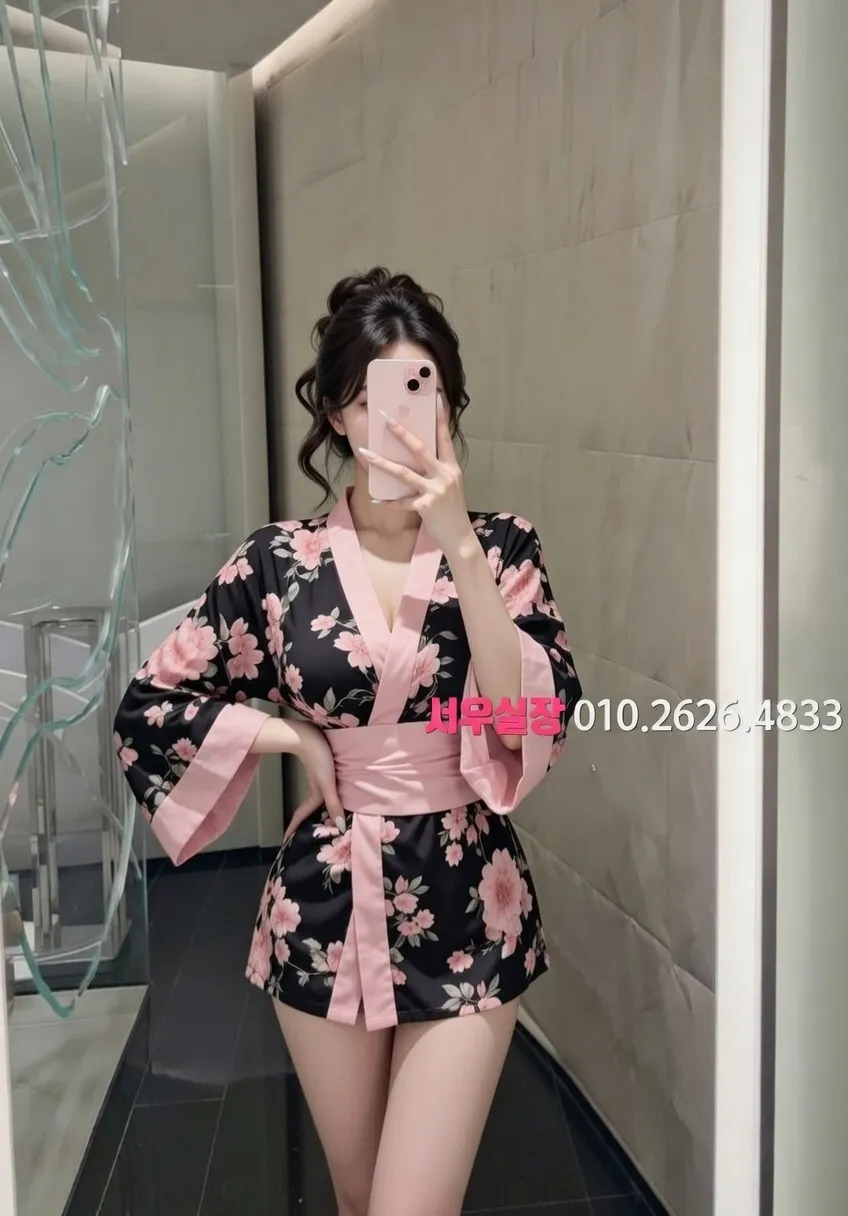 강남 미러룸 프리미엄 라인업 34번 프로필